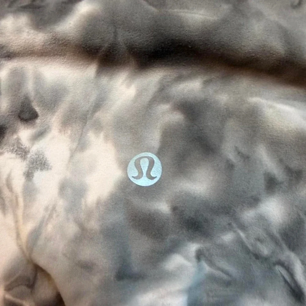 Lululemon Women's Align Leggings Pinkish Gray Print Athleisure Size 2